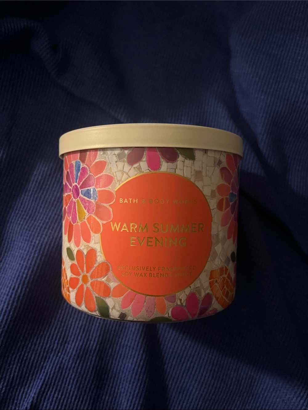 Bath & Body Works Warm Summer Evening Candle — Pink, Orange, Green